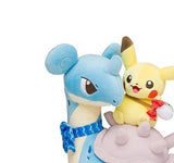 Pokemon Knuffel <br> Pikachu op Lapras